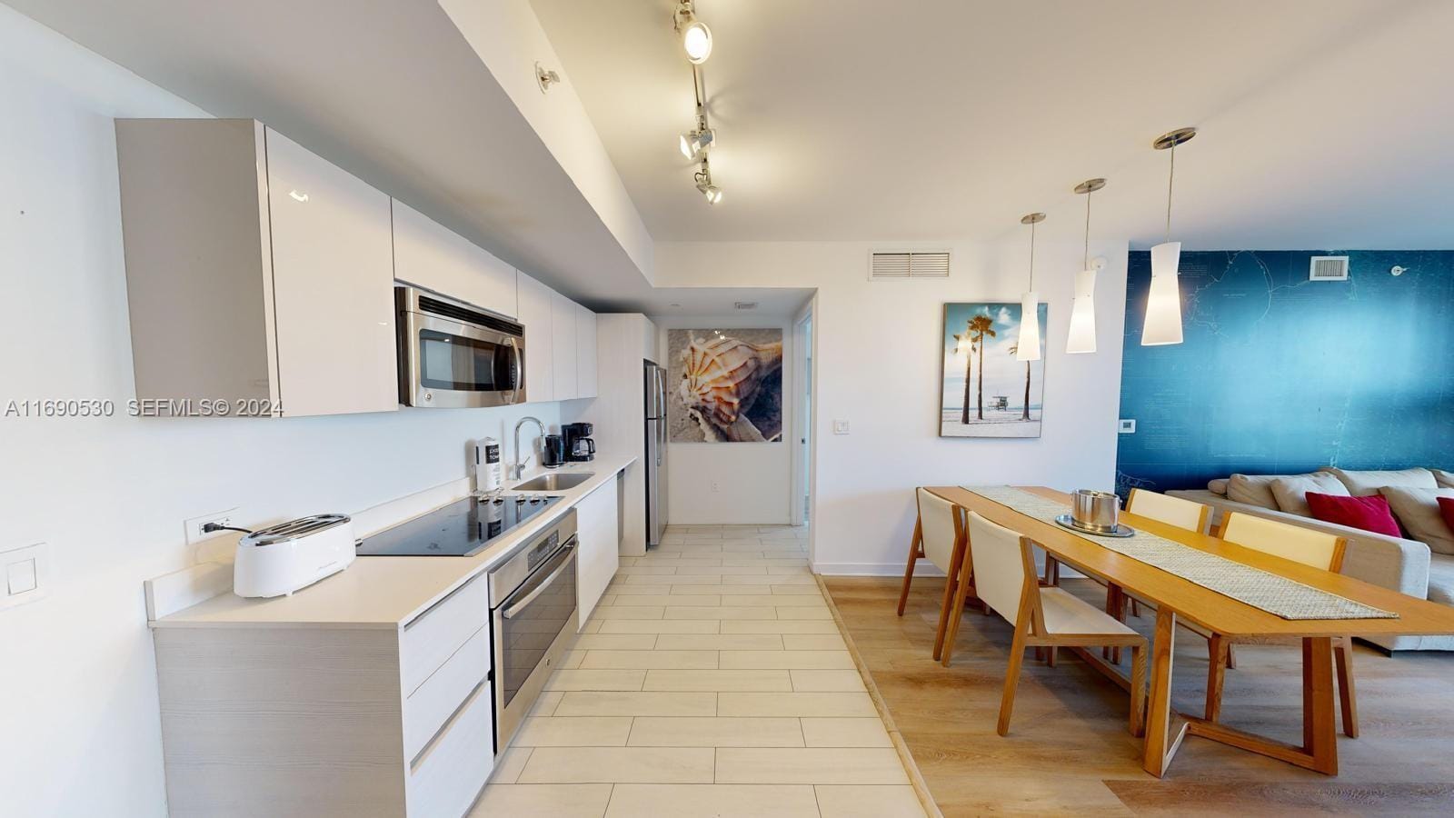 2602 E Hallandale Beach Boulevard R610 — photo 4