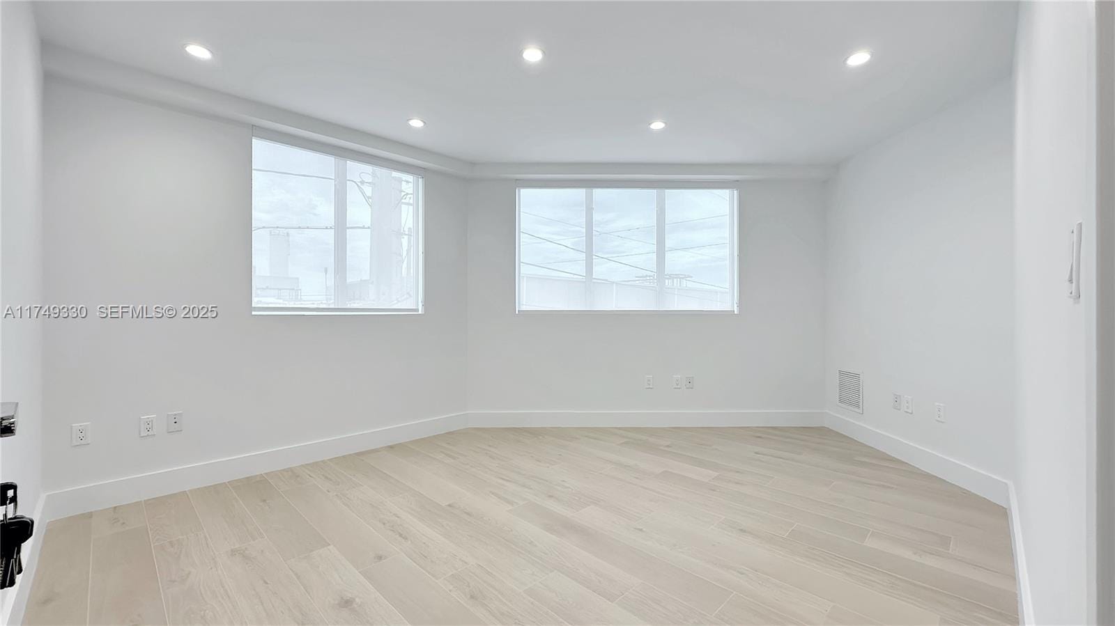 6700 NE 2nd Court 4, Miami, FL 33138 photo 21
