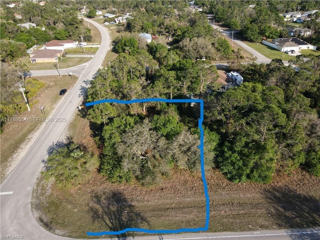211 Bell Boulevard S, FL 33974 photo 2