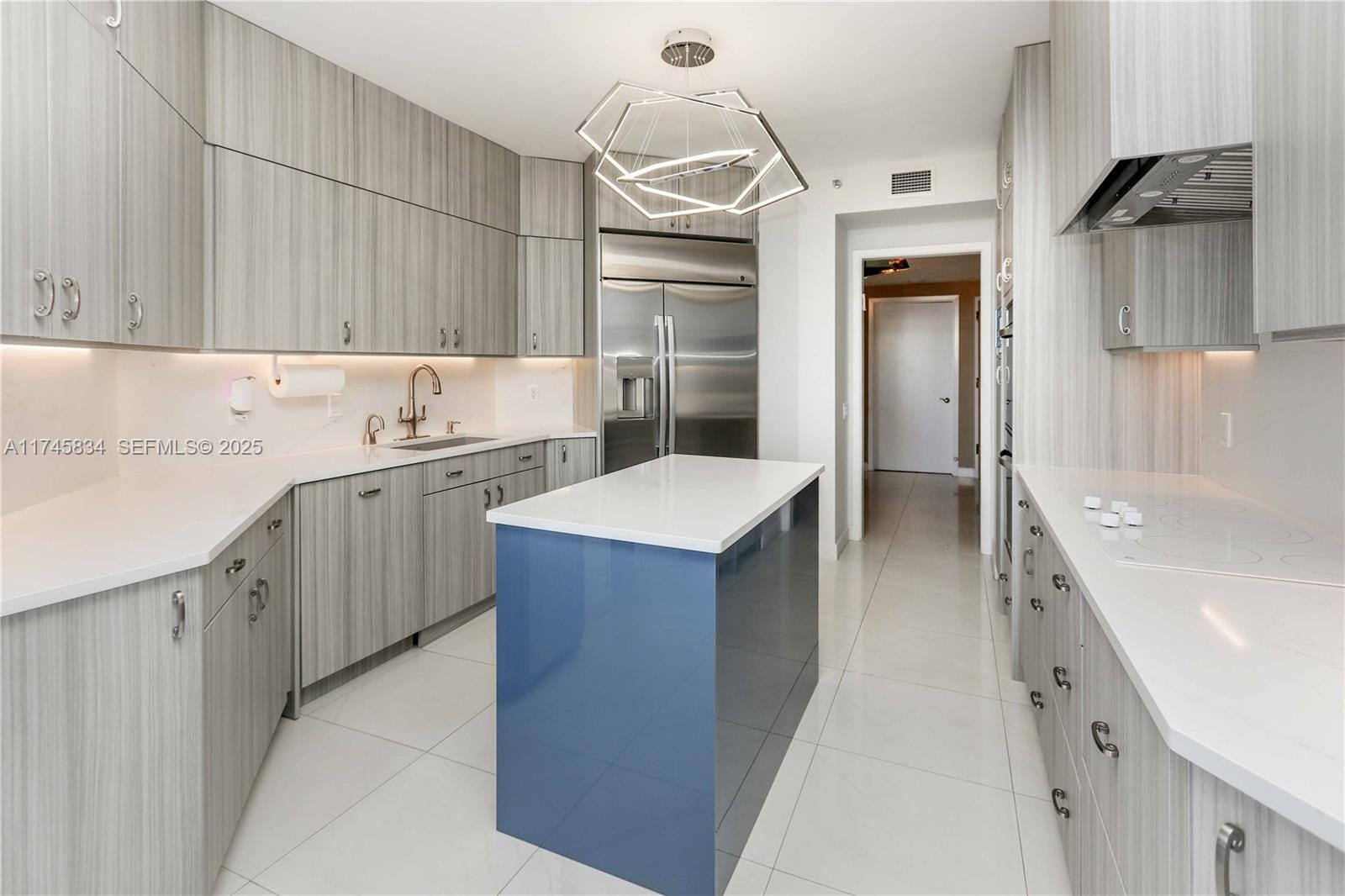 3801 NE 207th Street 704, Aventura, FL 33180 photo 9