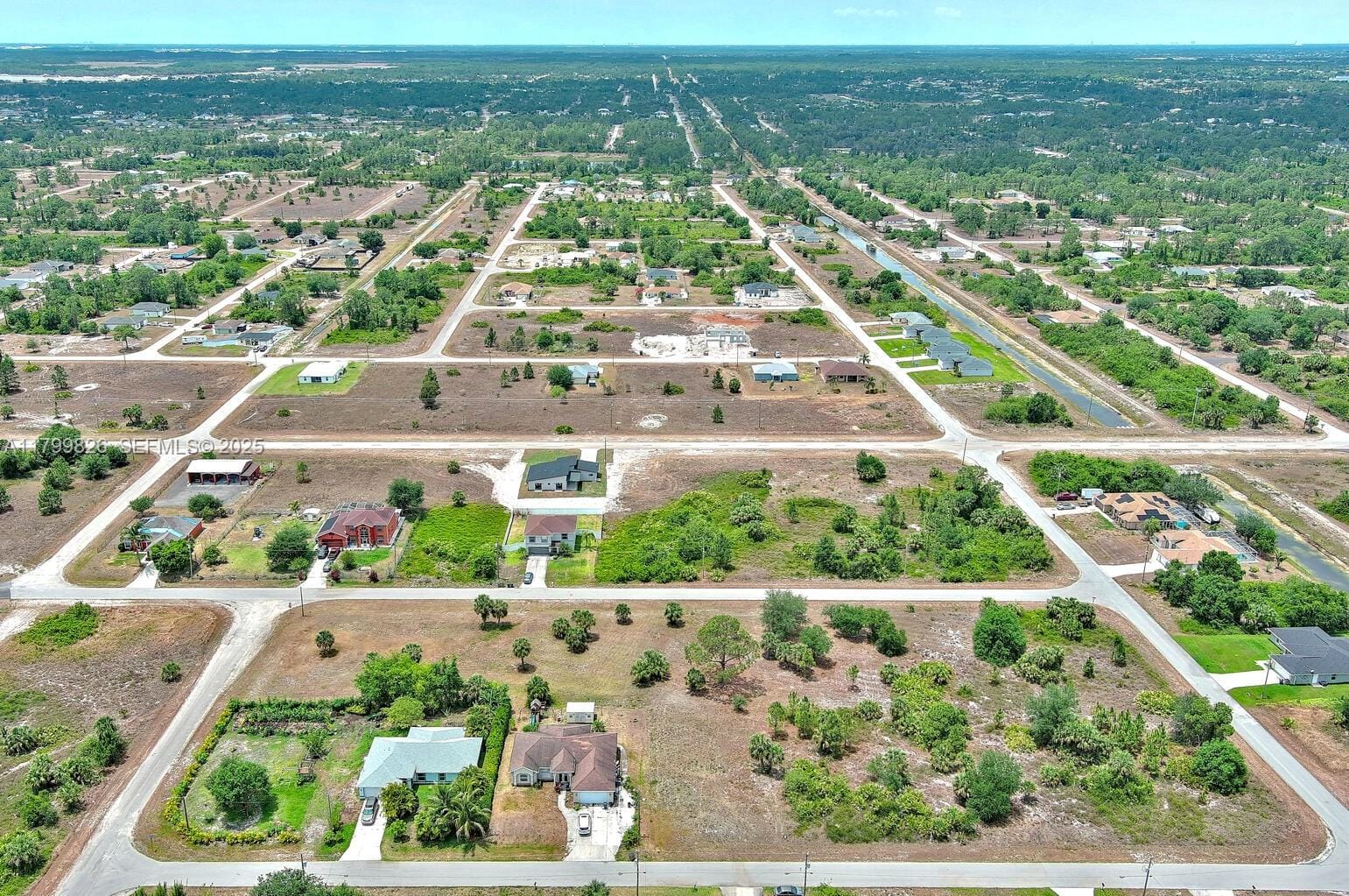 914 S Mercury Avenue, Lehigh Acres, FL 33974 photo 17