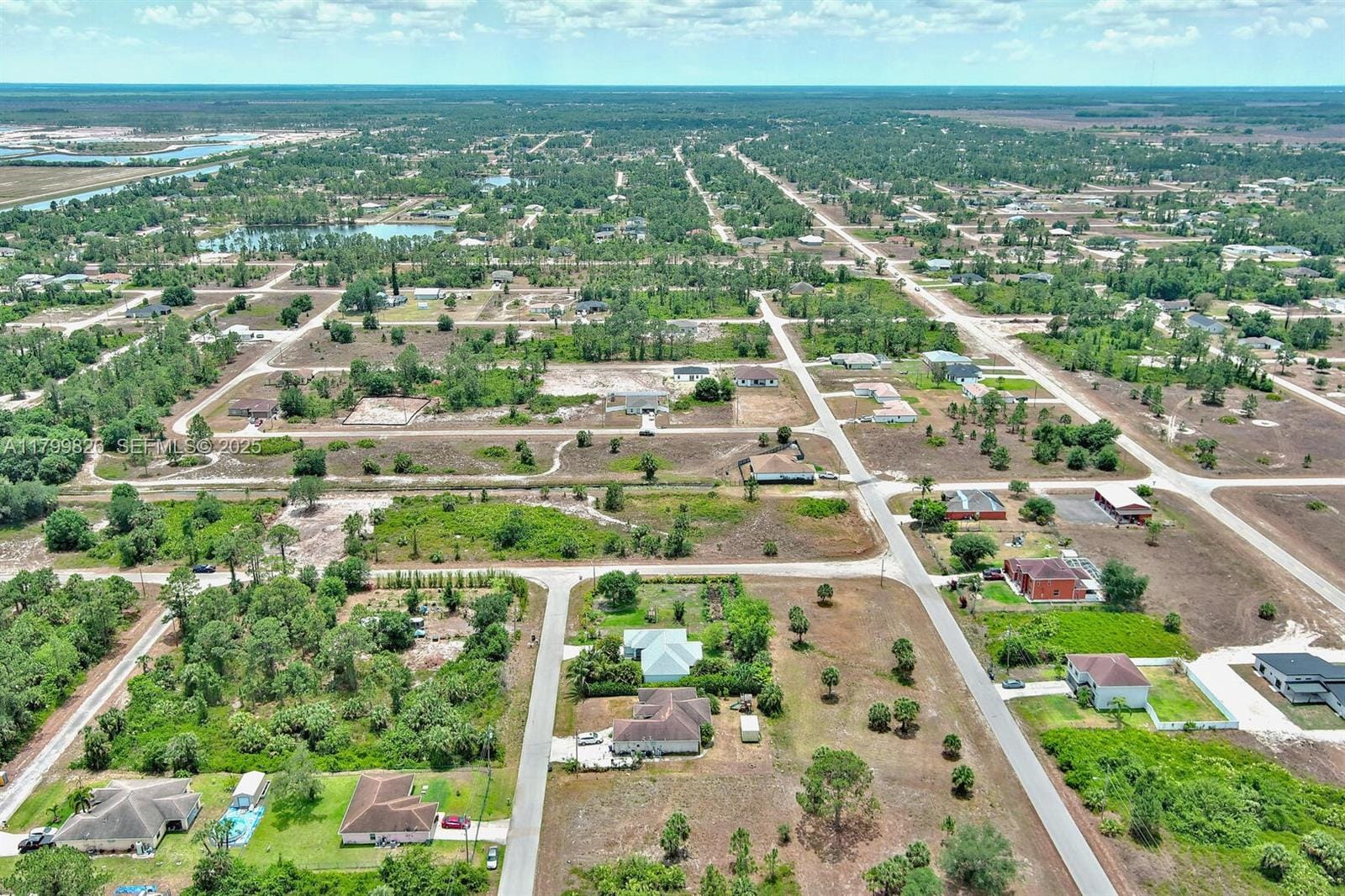 914 S Mercury Avenue, Lehigh Acres, FL 33974 photo 18