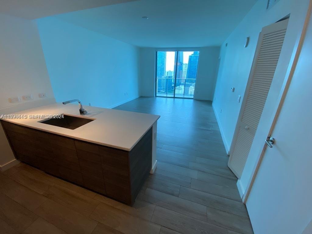 1100 S Miami Avenue 2602 — photo 3