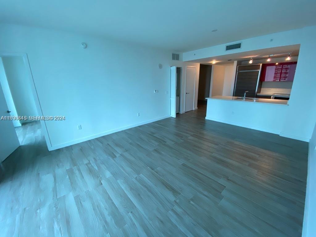 1100 S Miami Avenue 2602 — photo 8