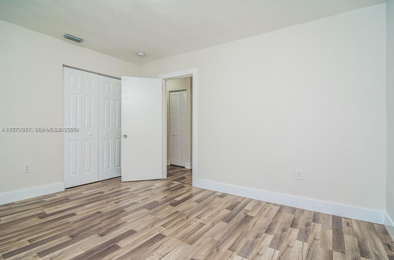 2542 Fillmore Street — photo 5