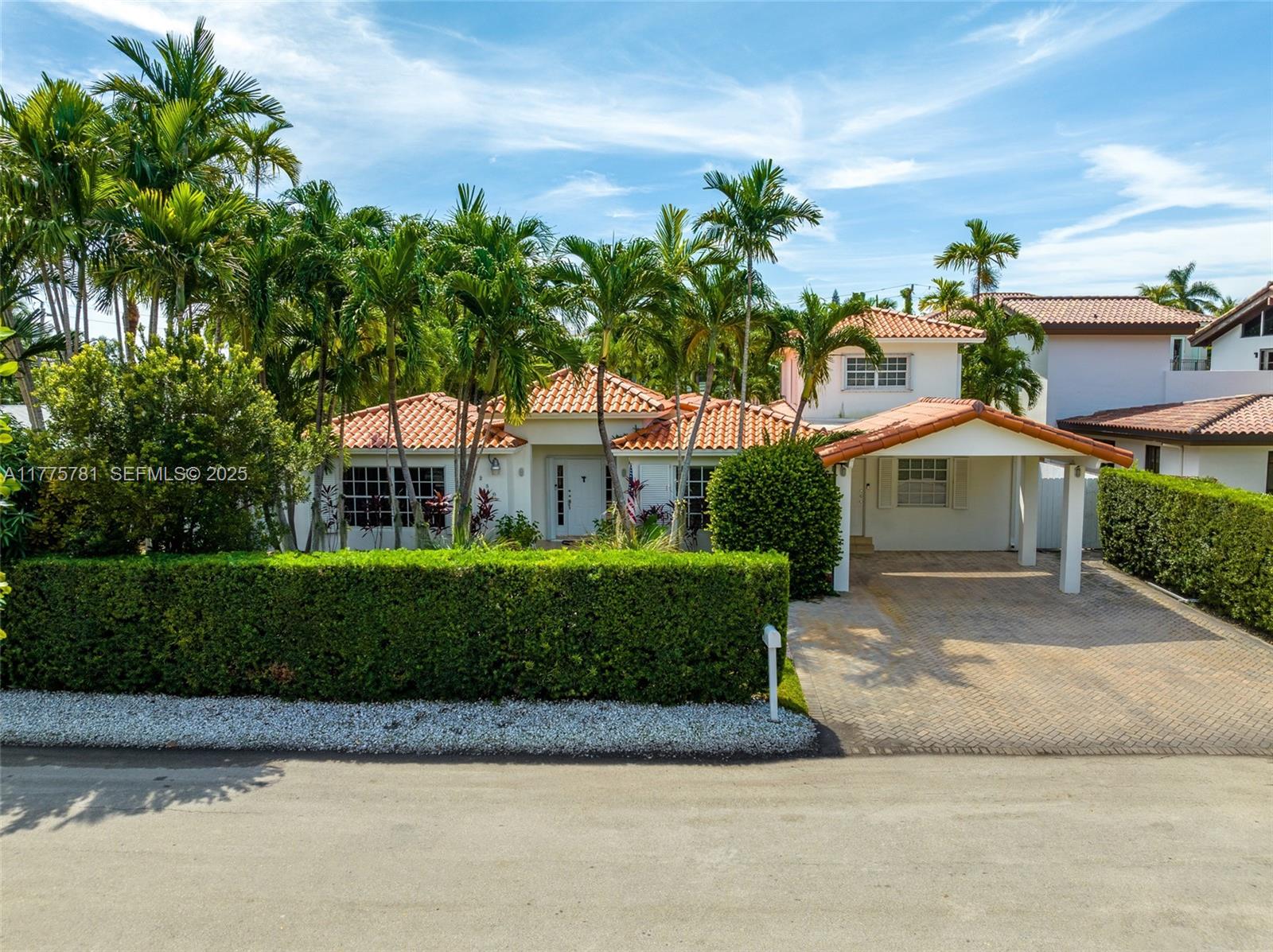 250 Greenwood Drive, Key Biscayne, FL 33149, Key Biscayne