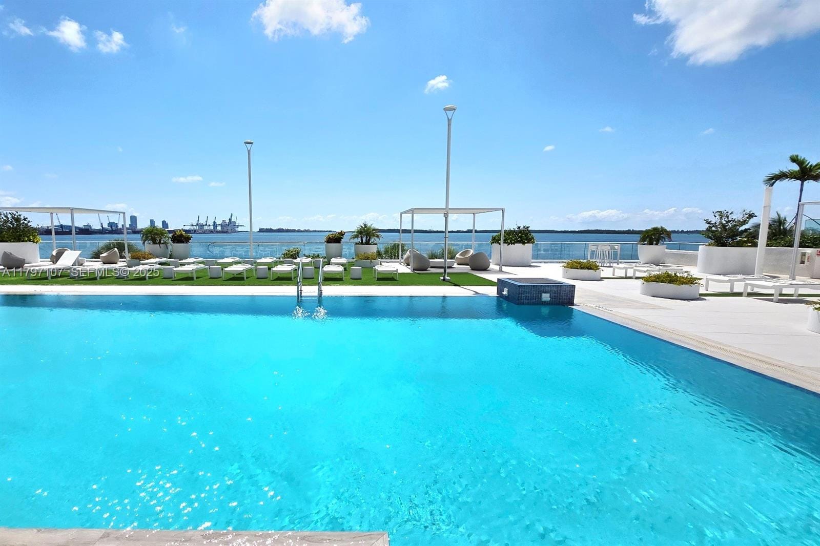 770 Claughton Island Drive PH-26, Miami, FL 33131 photo 16