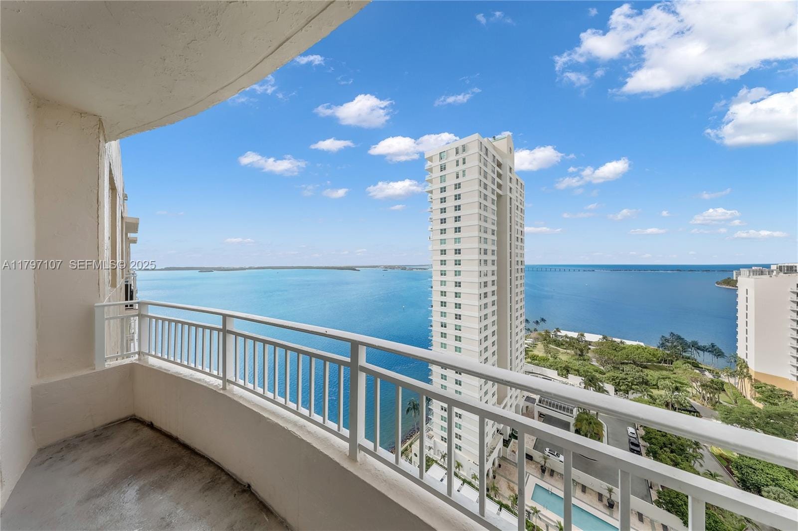 770 Claughton Island Drive PH-26, Miami, FL 33131 photo 8