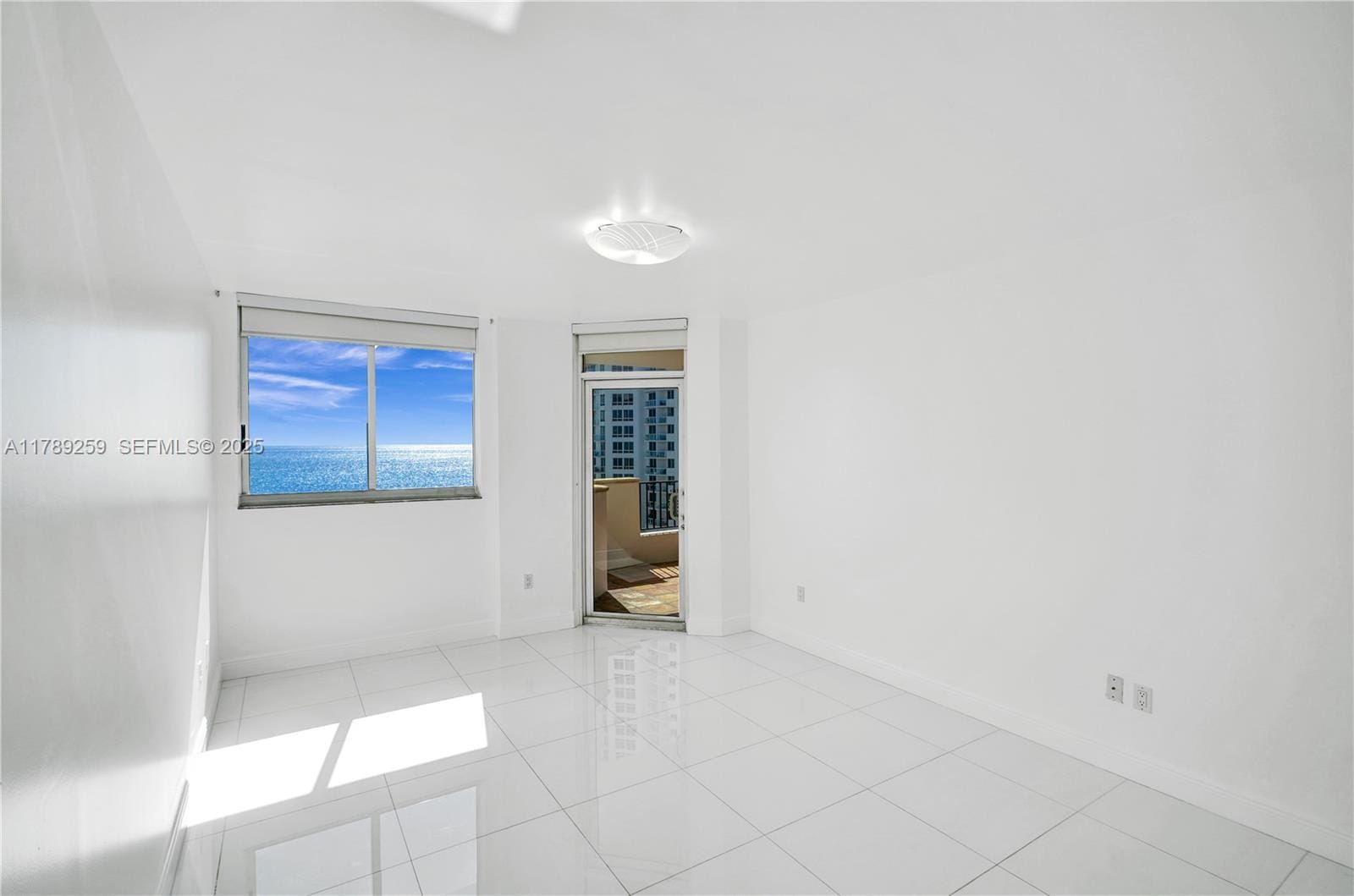 6422 Collins Avenue 1201, Miami Beach, FL 33141 photo 10