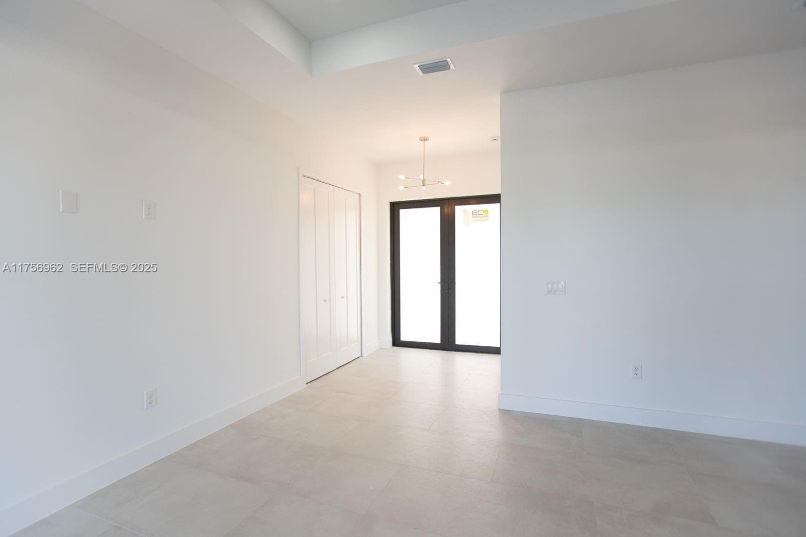 1817 NE 17th Street — photo 9