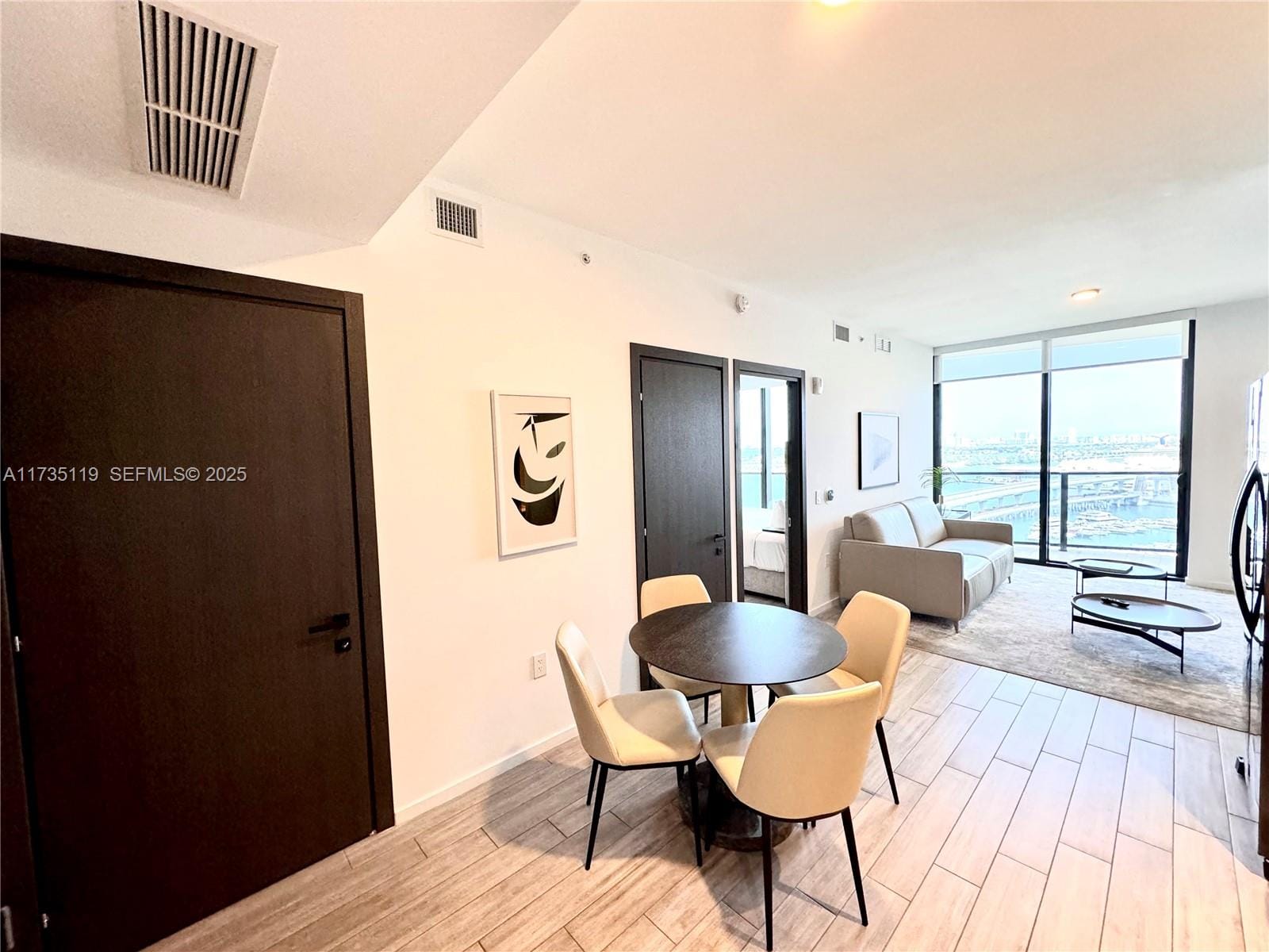 398 NE 5th Street 1510, Miami, FL 33132 photo 17