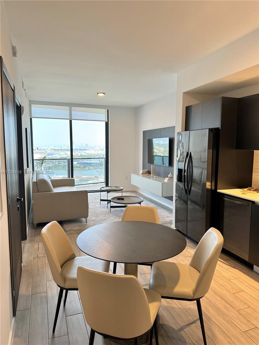 398 NE 5th Street 1510, Miami, FL 33132 photo 18