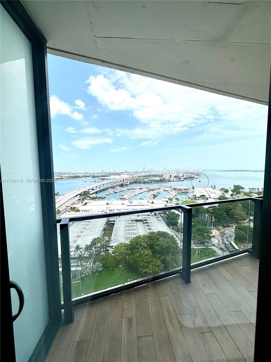 398 NE 5th Street 1510, Miami, FL 33132 photo 29