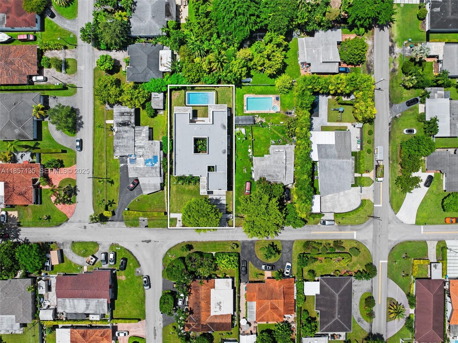 2940 SW 63rd Avenue, Miami, FL 33155 photo 2