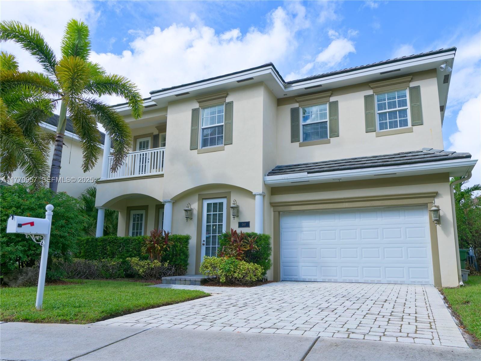 1307 SW 23rd Court, Fort Lauderdale, FL 33315 photo 2