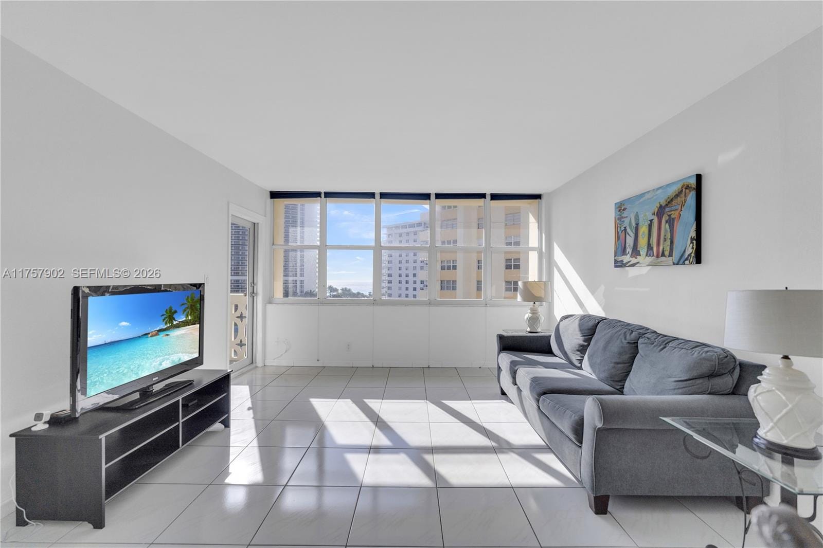 1817 S Ocean Drive 827 — photo 9