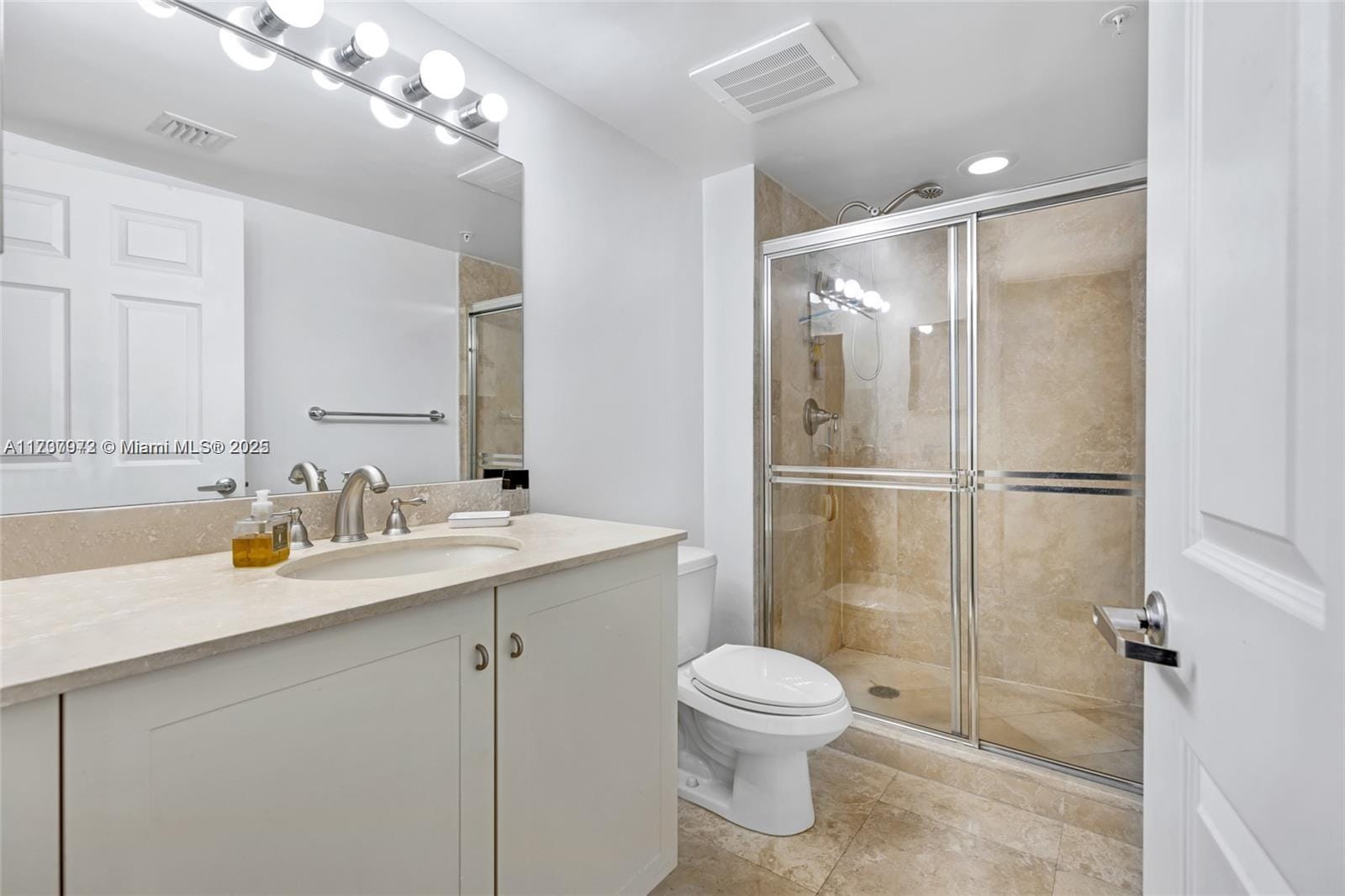 3232 SW 22nd Terrace 301, Miami, FL 33145 photo 19