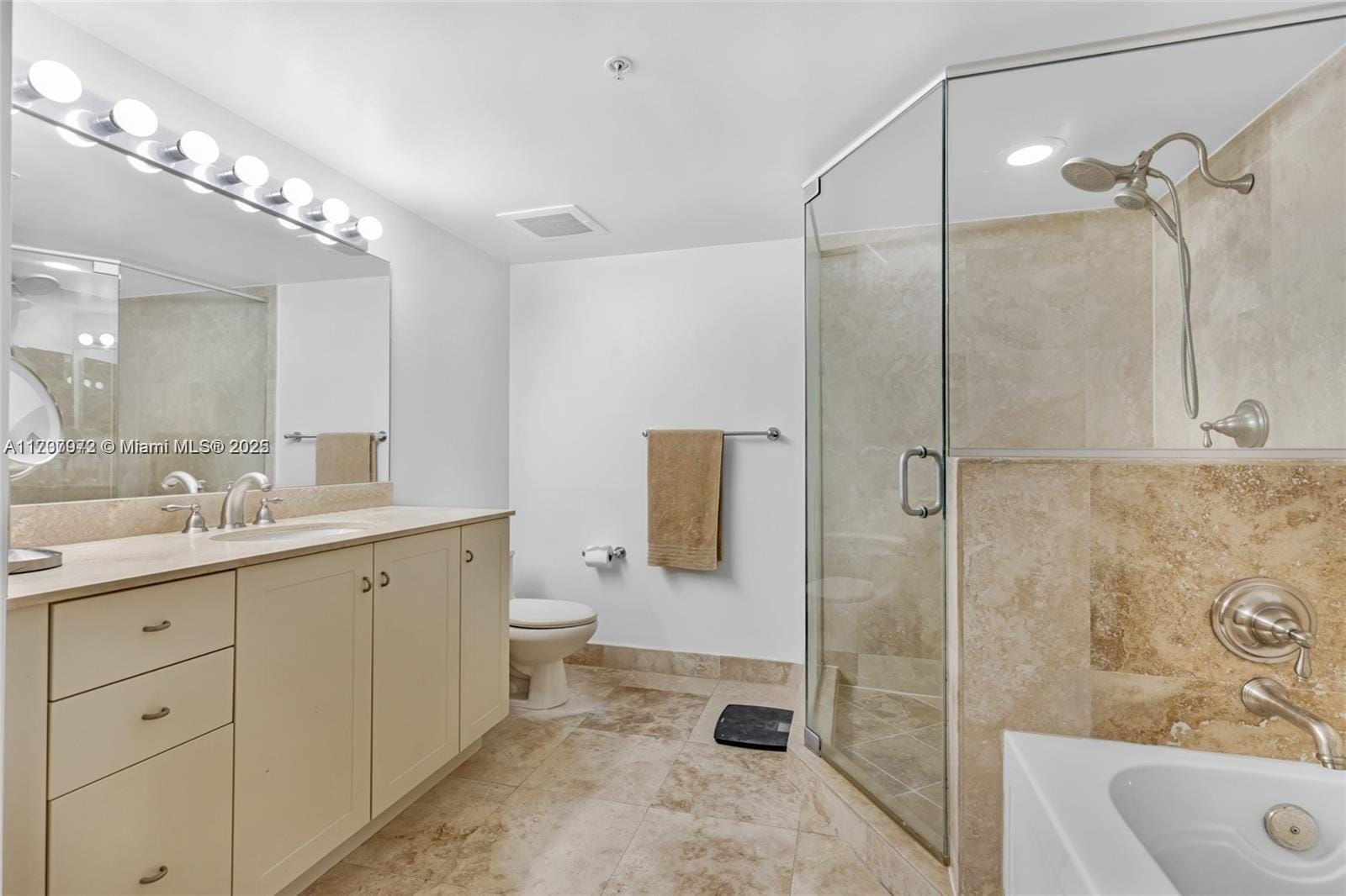 3232 SW 22nd Terrace 301, Miami, FL 33145 photo 20