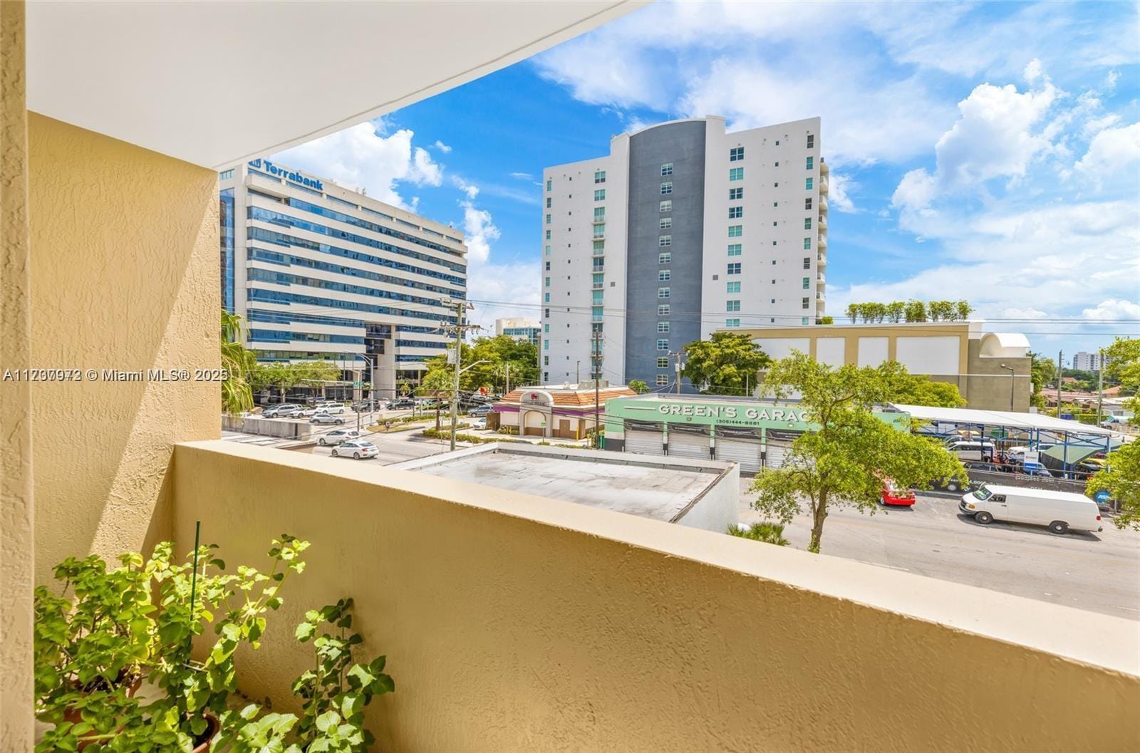 3232 SW 22nd Terrace 301, Miami, FL 33145 photo 25