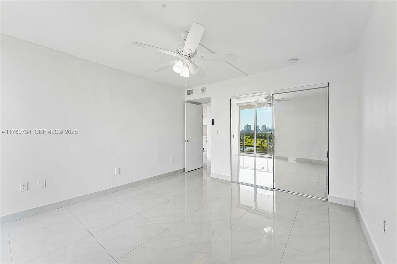 3701 N Country Club Drive 1206, Aventura, FL 33180 photo 10