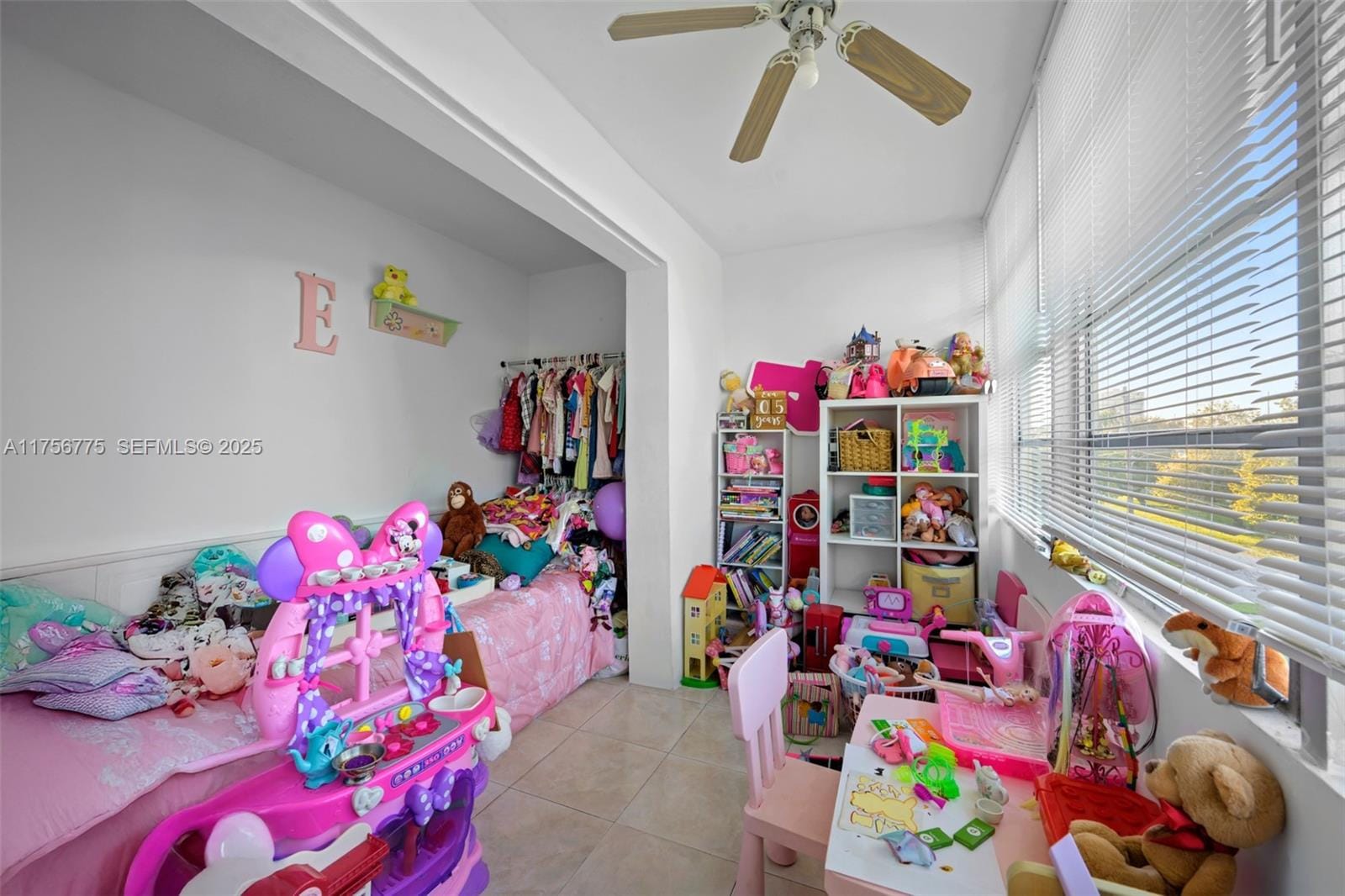 2950 NE 201st Terrace E323, Aventura, FL 33180 photo 17