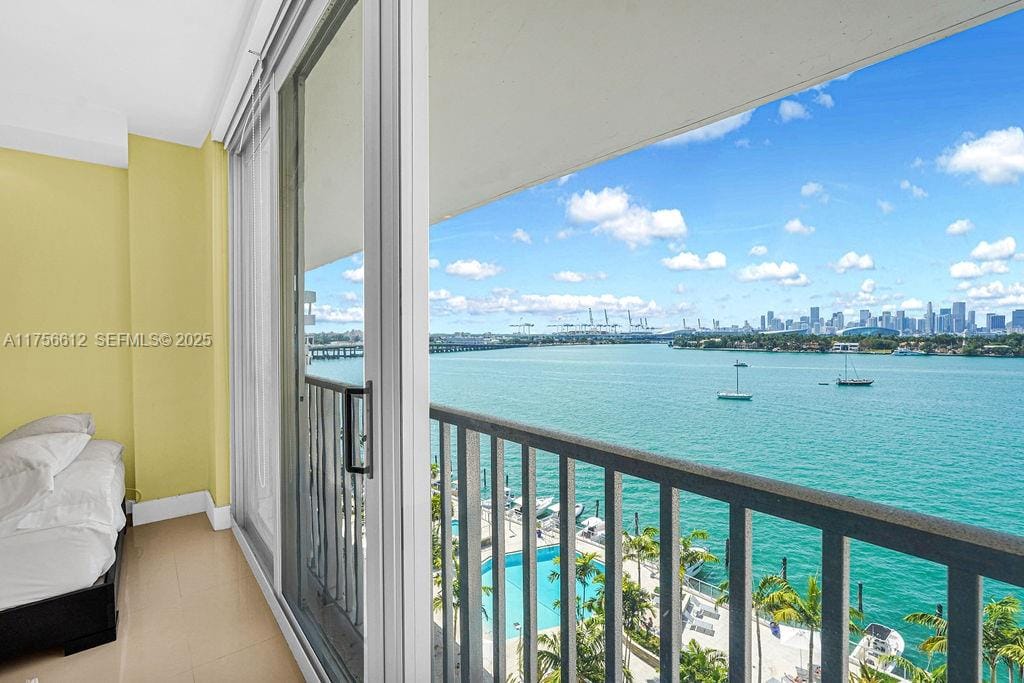 800 West Avenue 931, Miami Beach, FL 33139 photo 13