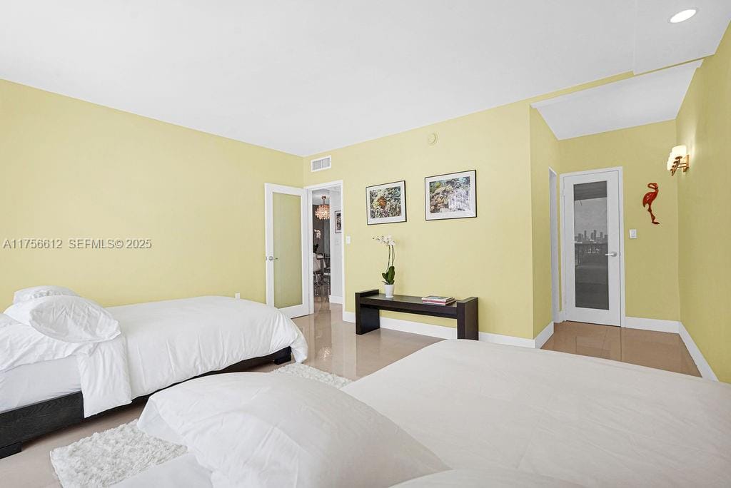 800 West Avenue 931, Miami Beach, FL 33139 photo 14