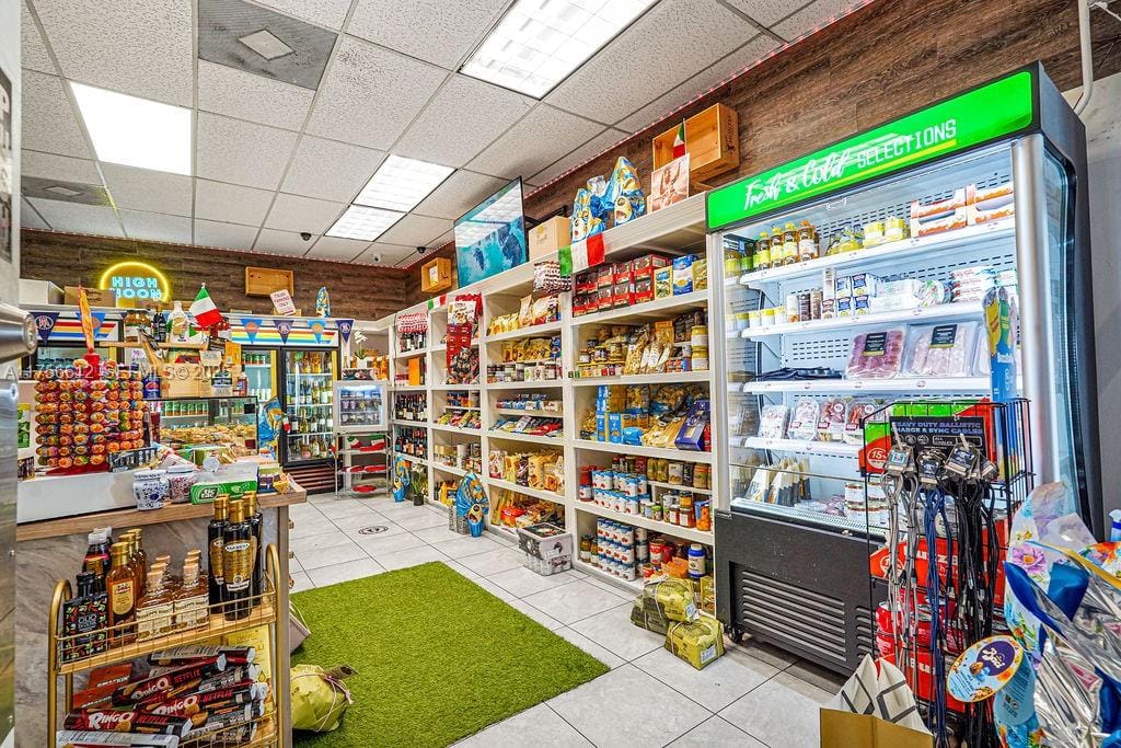 800 West Avenue 931, Miami Beach, FL 33139 photo 28