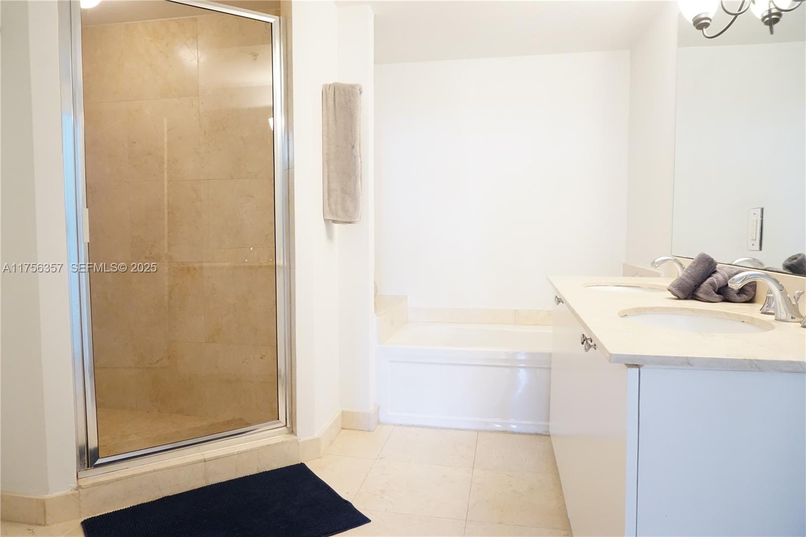 17555 Atlantic Boulevard 606, Sunny Isles Beach, FL 33160 photo 11