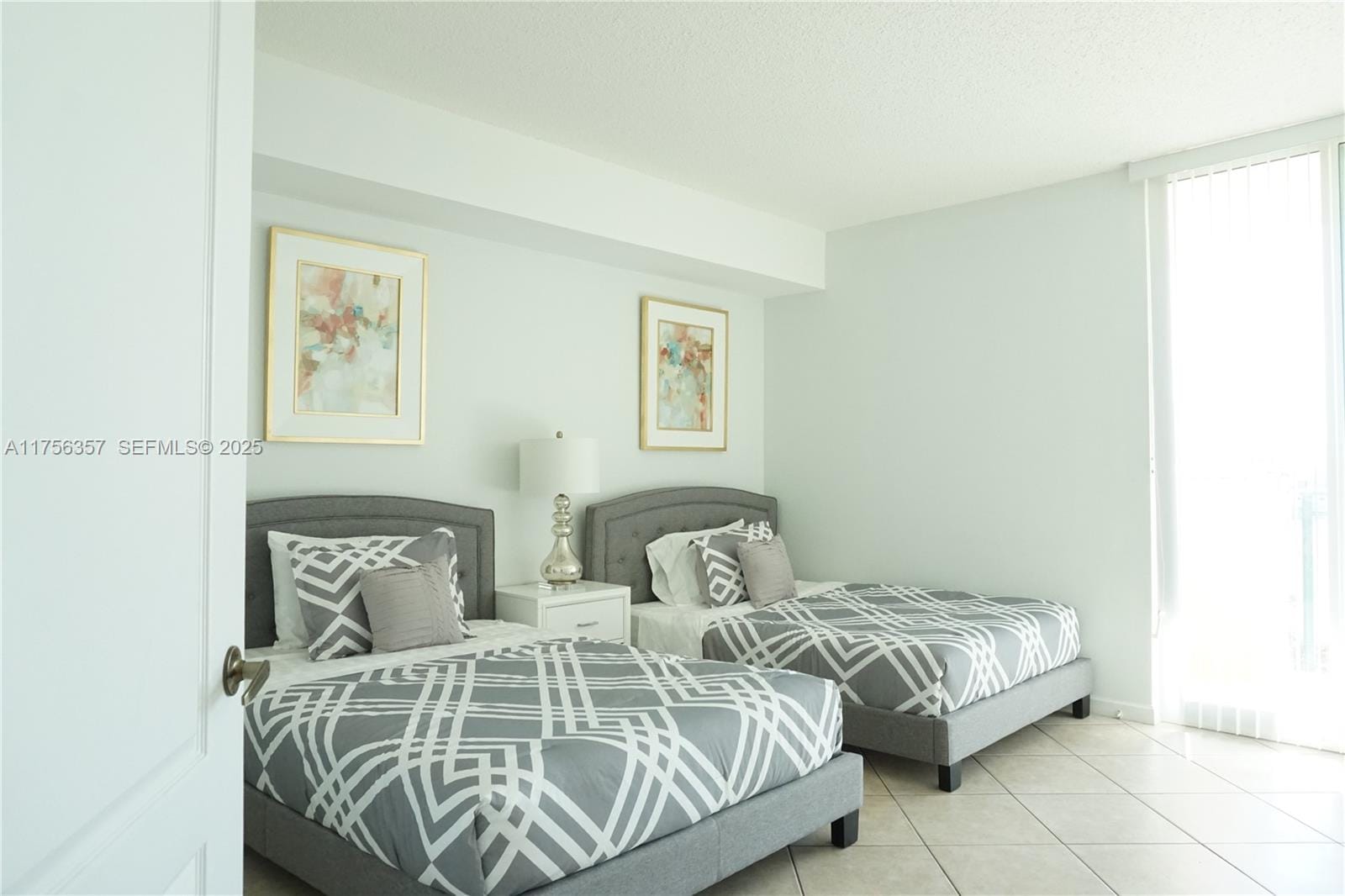 17555 Atlantic Boulevard 606, Sunny Isles Beach, FL 33160 photo 13