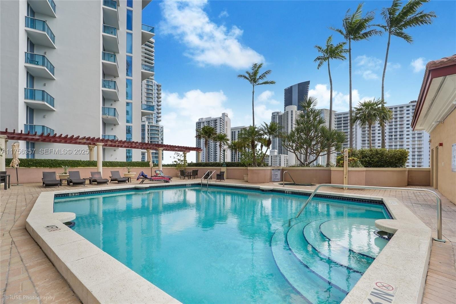 17555 Atlantic Boulevard 606, Sunny Isles Beach, FL 33160 photo 23