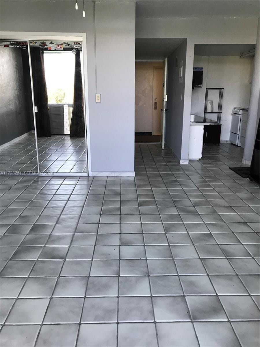 6484 Indian Creek Dr 310 310, Miami Beach, FL 33141 photo 7