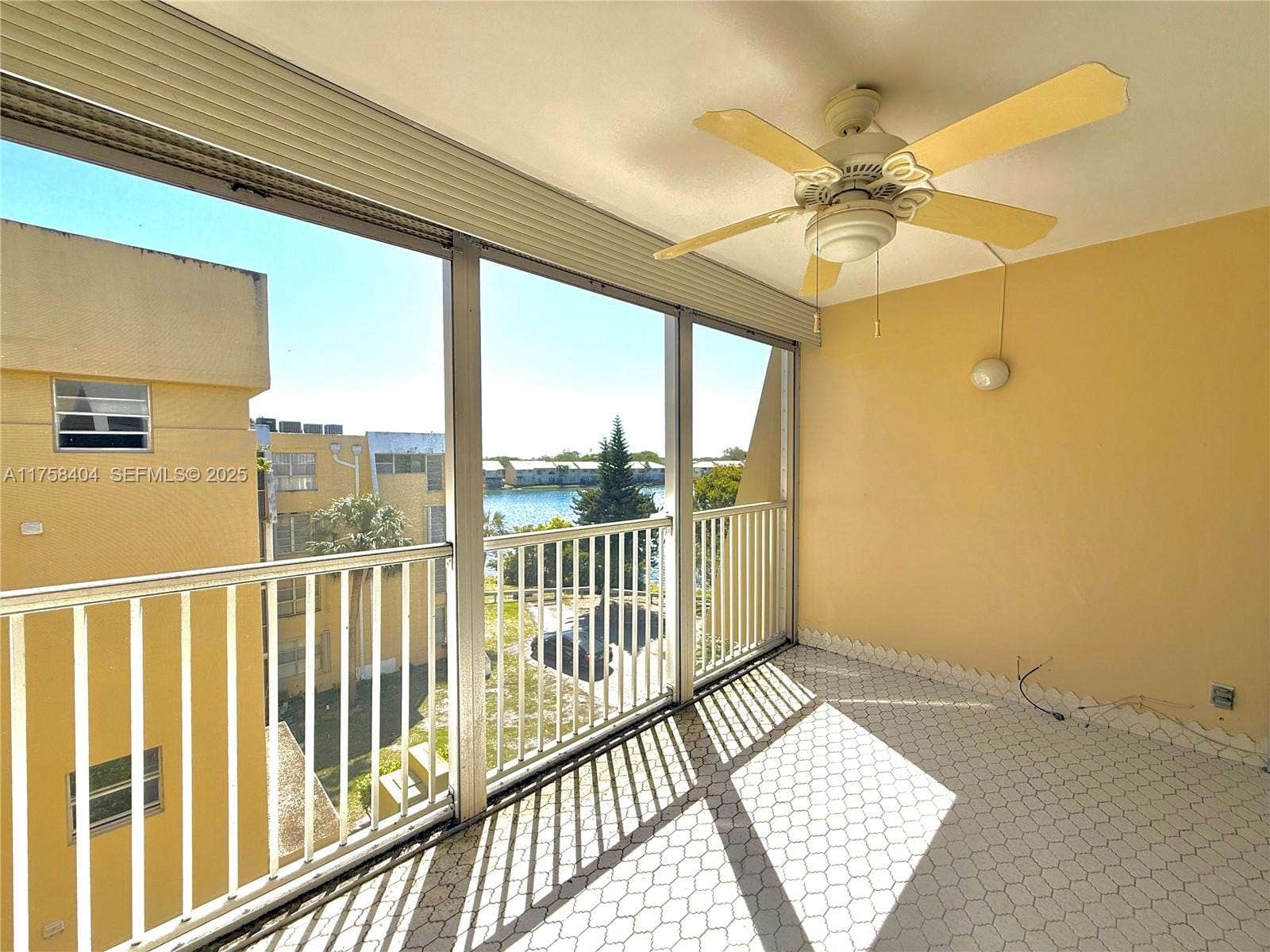 920 NE 199th Street 4J — photo 4