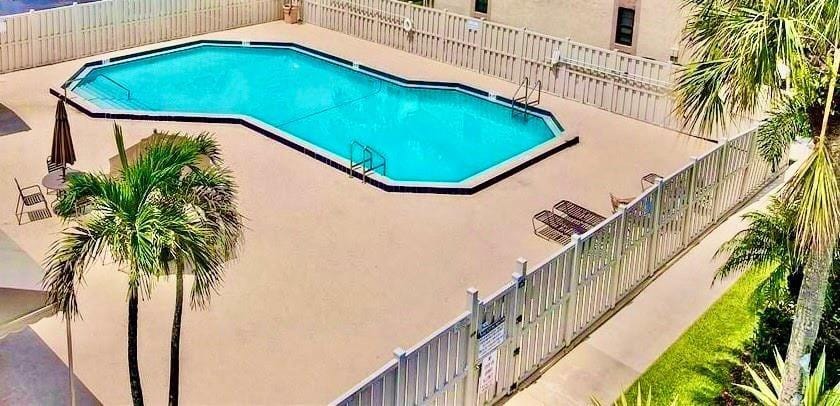 9430 Boca Cove Circle 209 — photo 3
