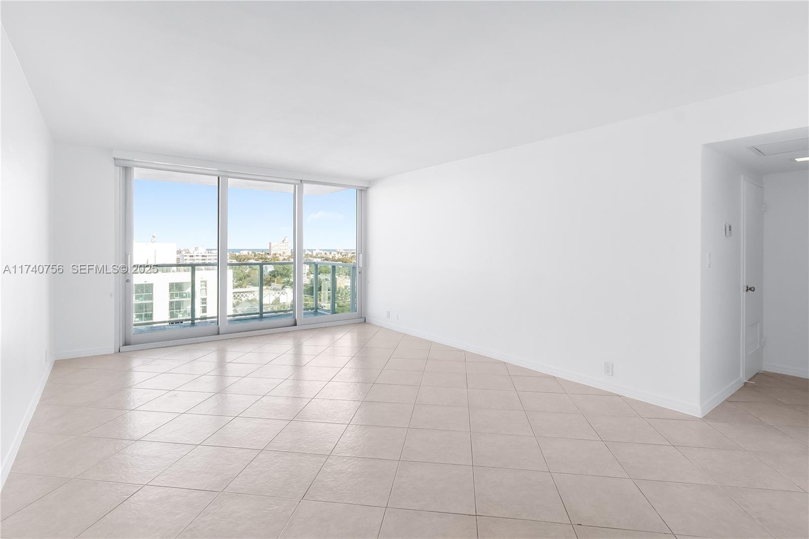 1000 West Avenue 1008 — photo 2