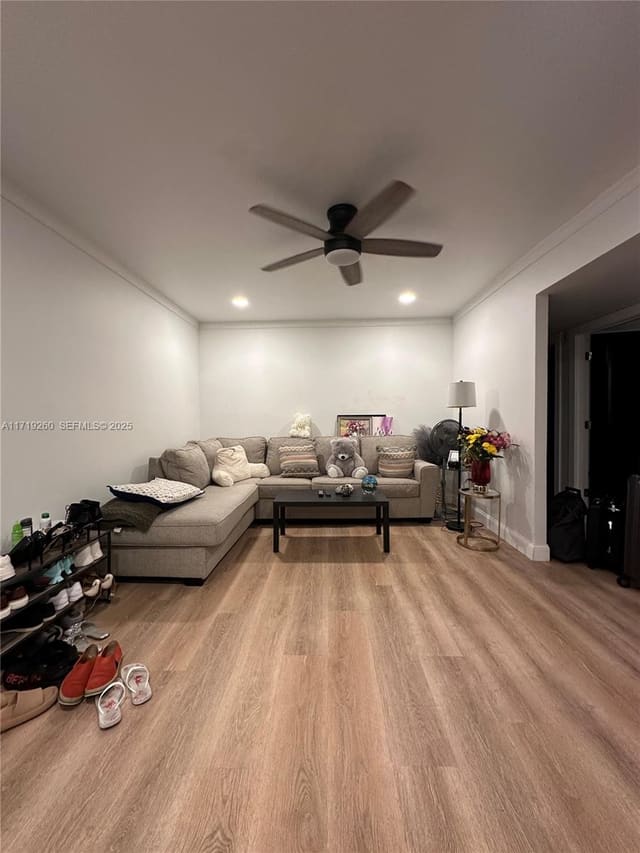 5100 SW 41st Street 328, Pembroke Park, FL 33023