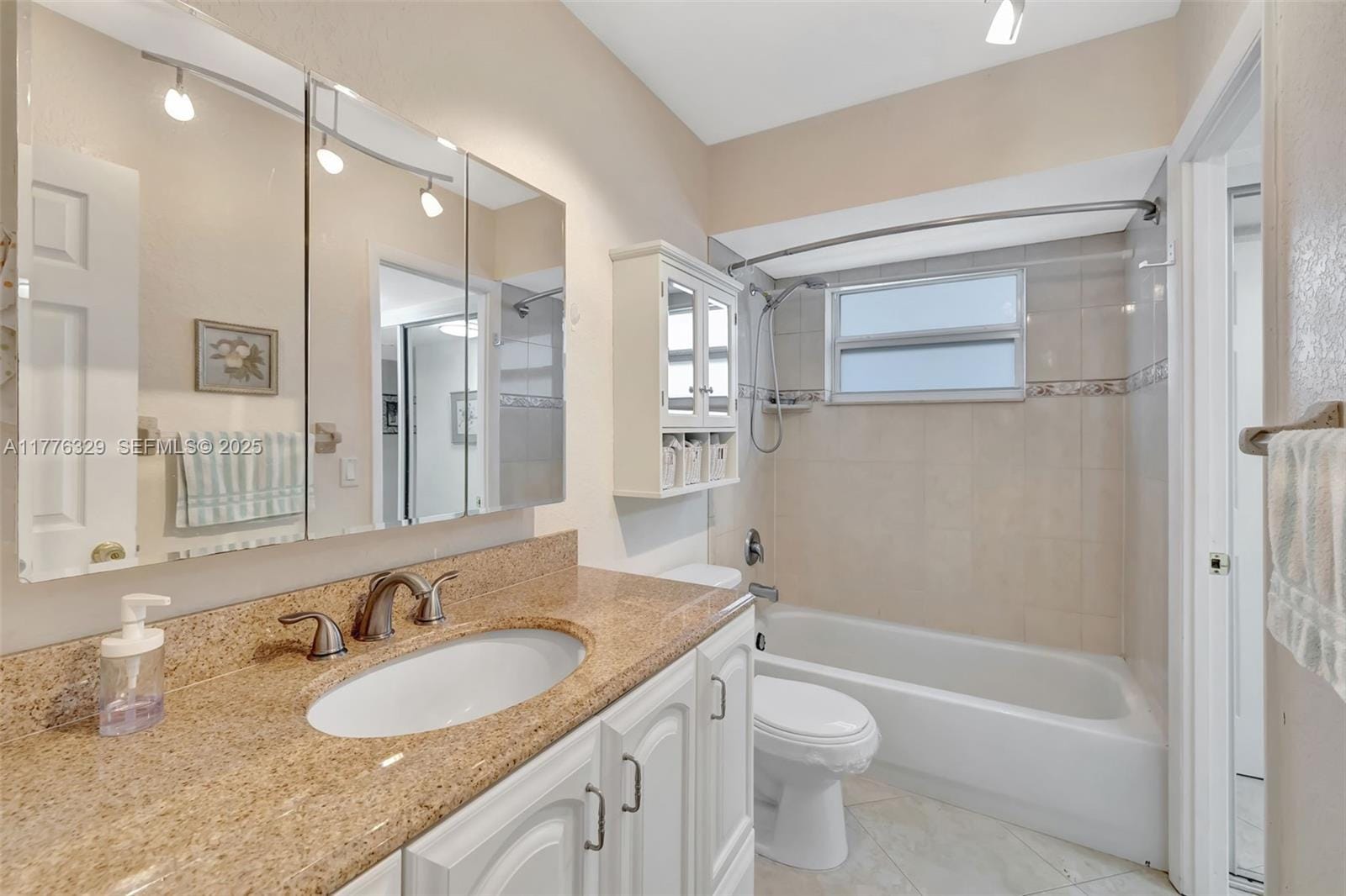 3531 NW 50th Avenue 413, Lauderdale Lakes, FL 33319 photo 15