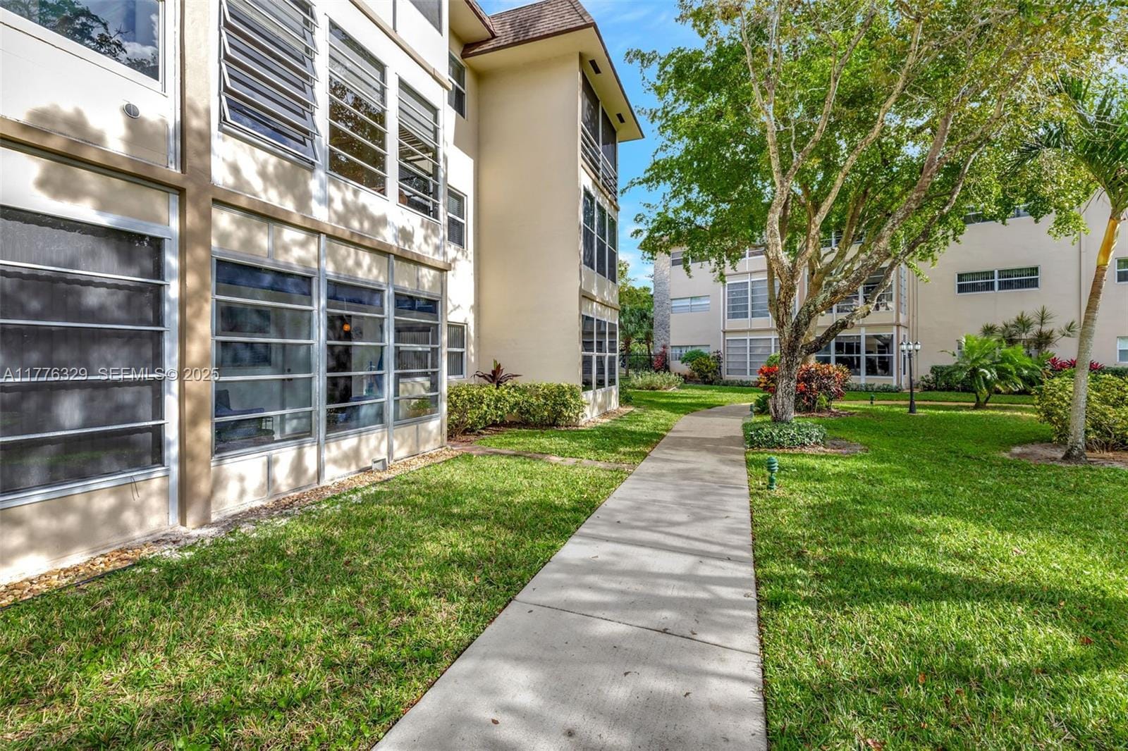 3531 NW 50th Avenue 413, Lauderdale Lakes, FL 33319 photo 18