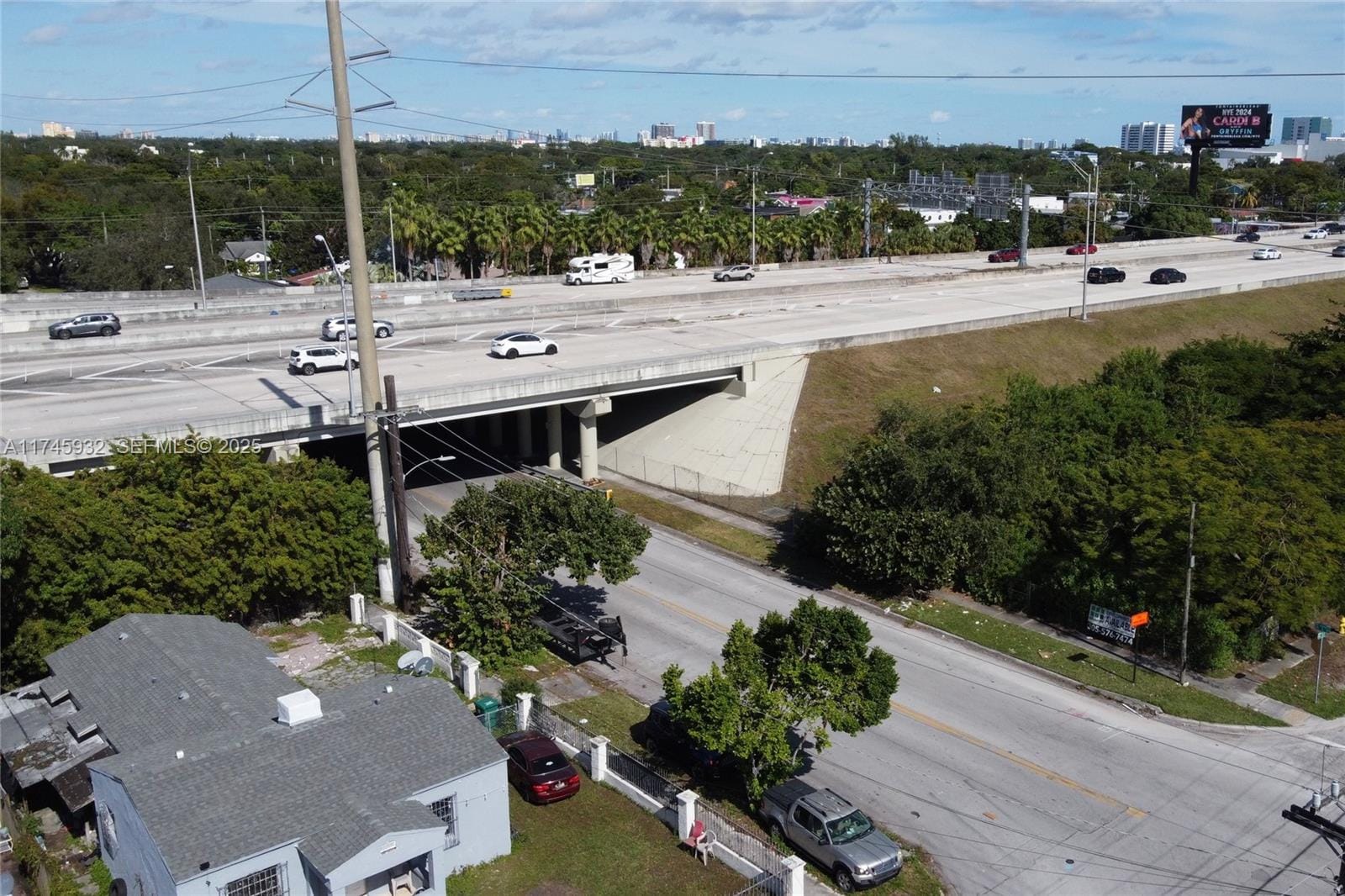 321 NW 37th Street, Miami, FL 33127 photo 21