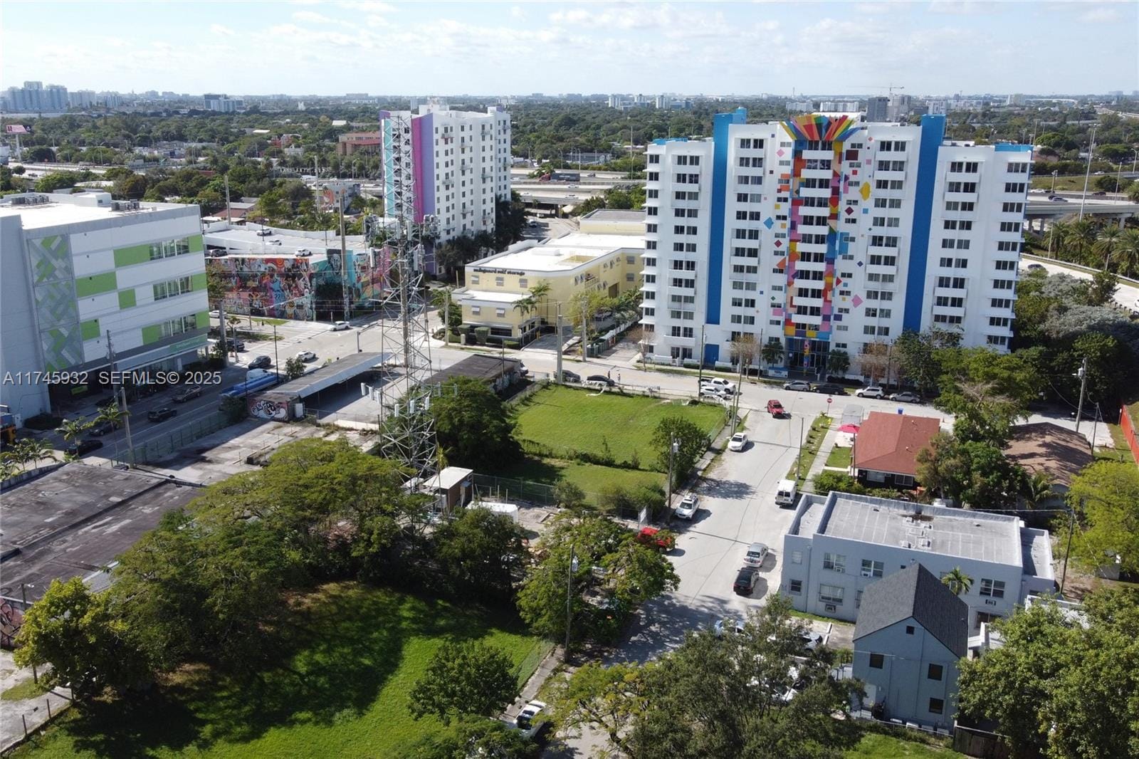 321 NW 37th Street, Miami, FL 33127 photo 4