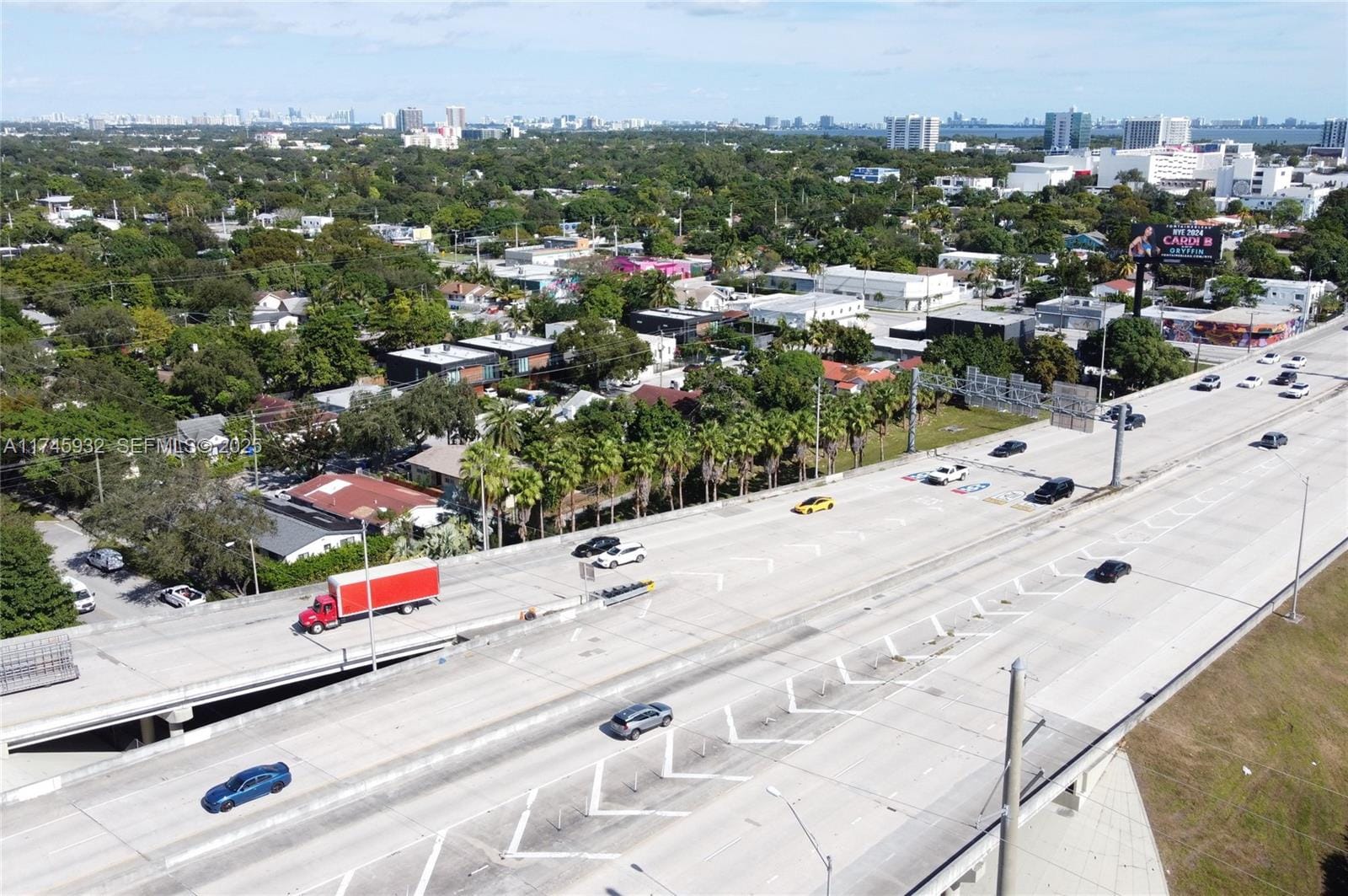 321 NW 37th Street, Miami, FL 33127 photo 9