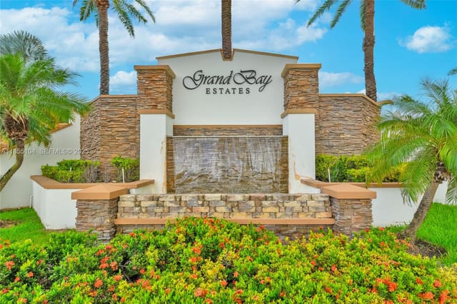 8630 NW 101st Place, Doral, FL 33178