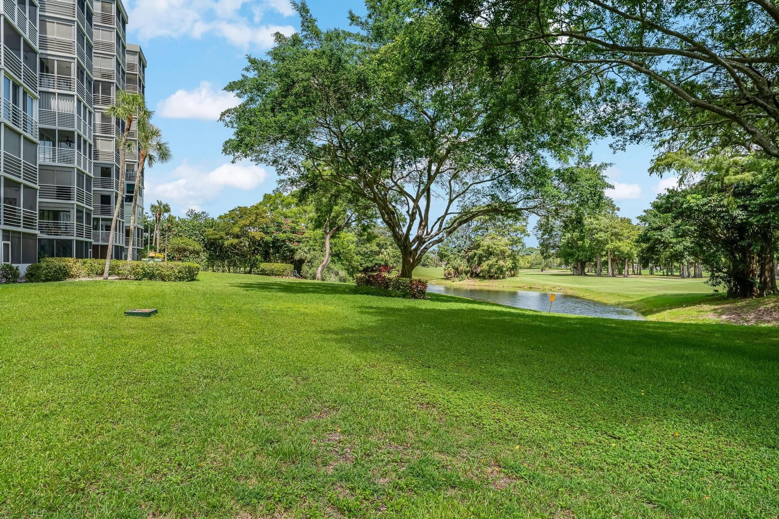 4015 W Palm Aire Drive 907, Pompano Beach, FL 33069 photo 30