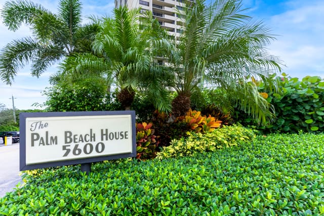 5600 N Flagler Drive 2507, West Palm Beach, FL 33407