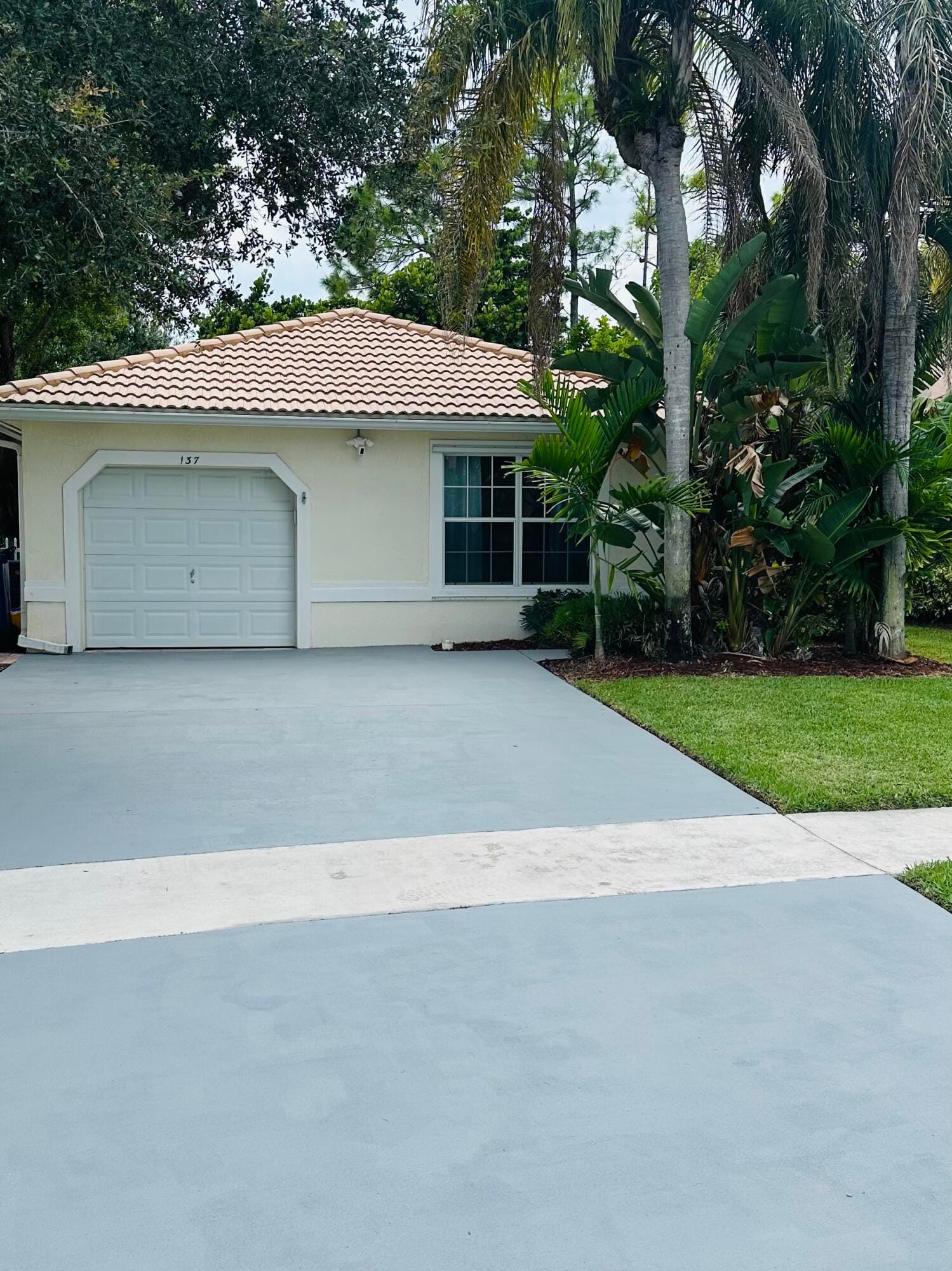 137 Prestige Drive, Royal Palm Beach, FL 33411