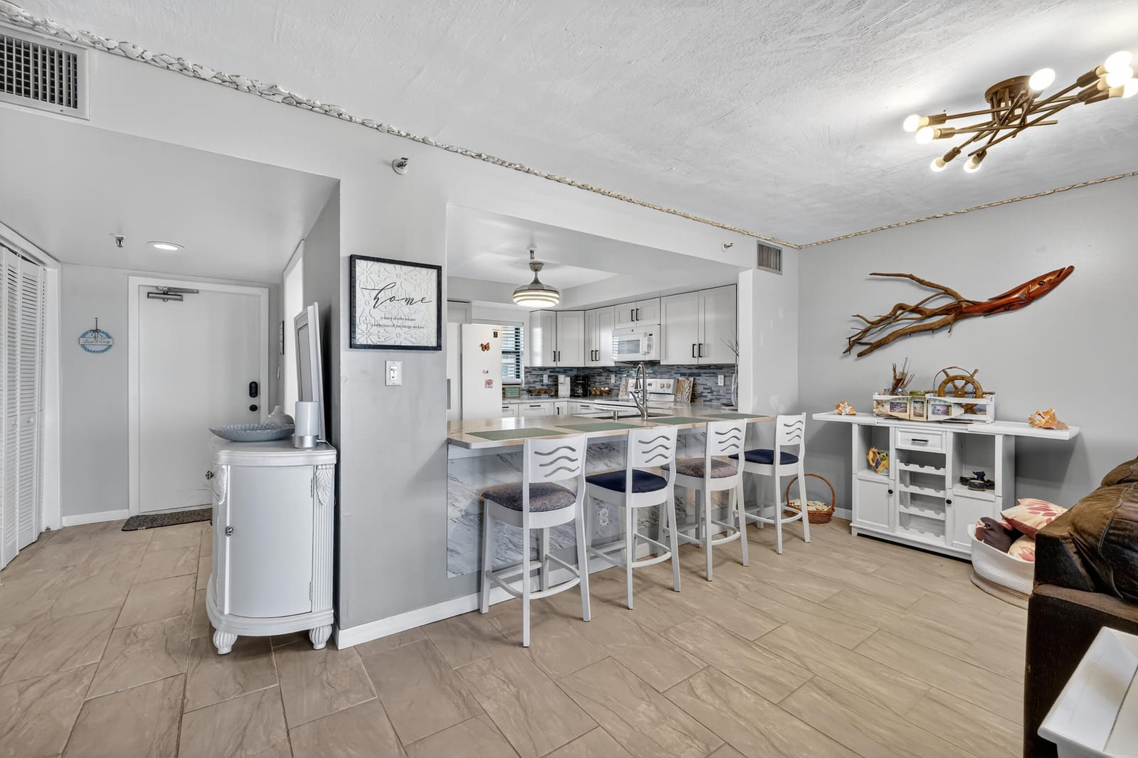 801 S Ocean Drive 910 — photo 4