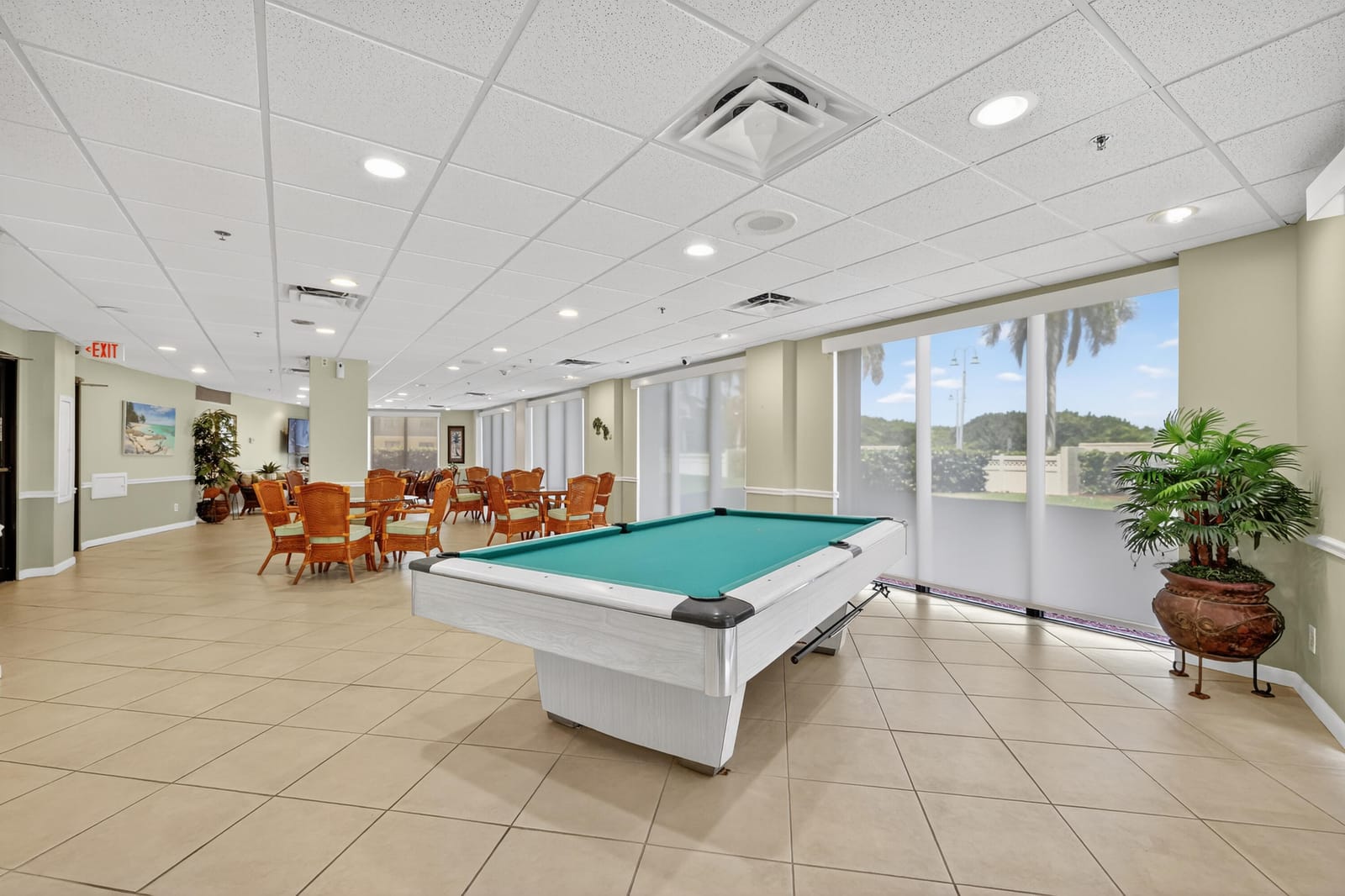 801 S Ocean Drive 910 — photo 8