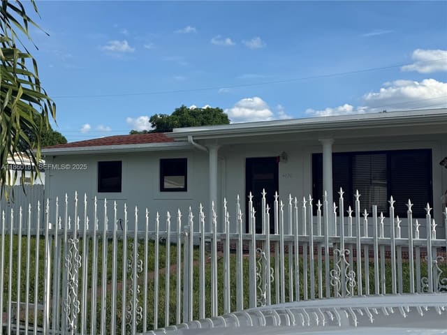4820 NW 176th Street, Miami Gardens, FL 33055