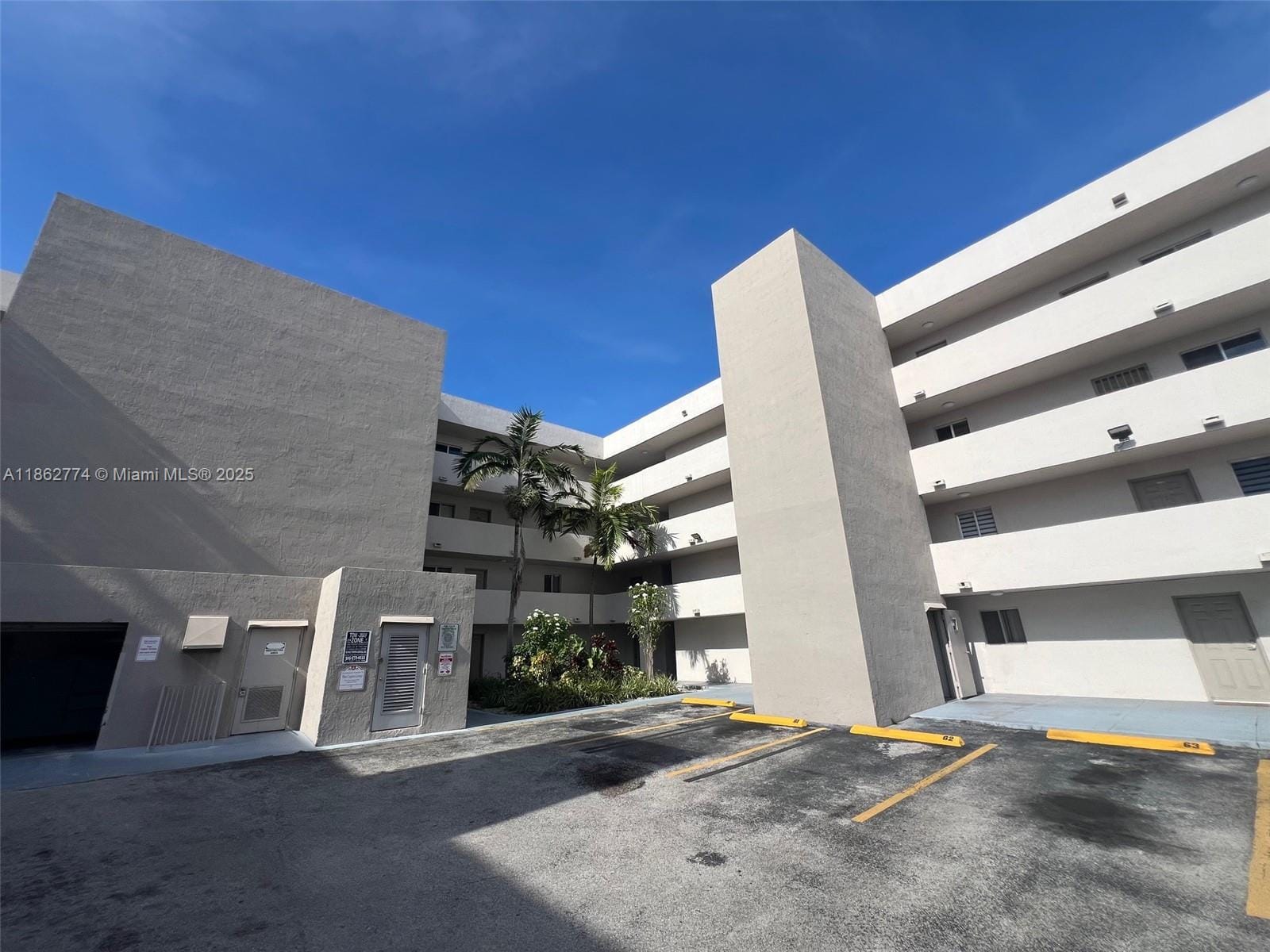 6091 W 22nd Court 104, Hialeah, FL 33016 photo 6