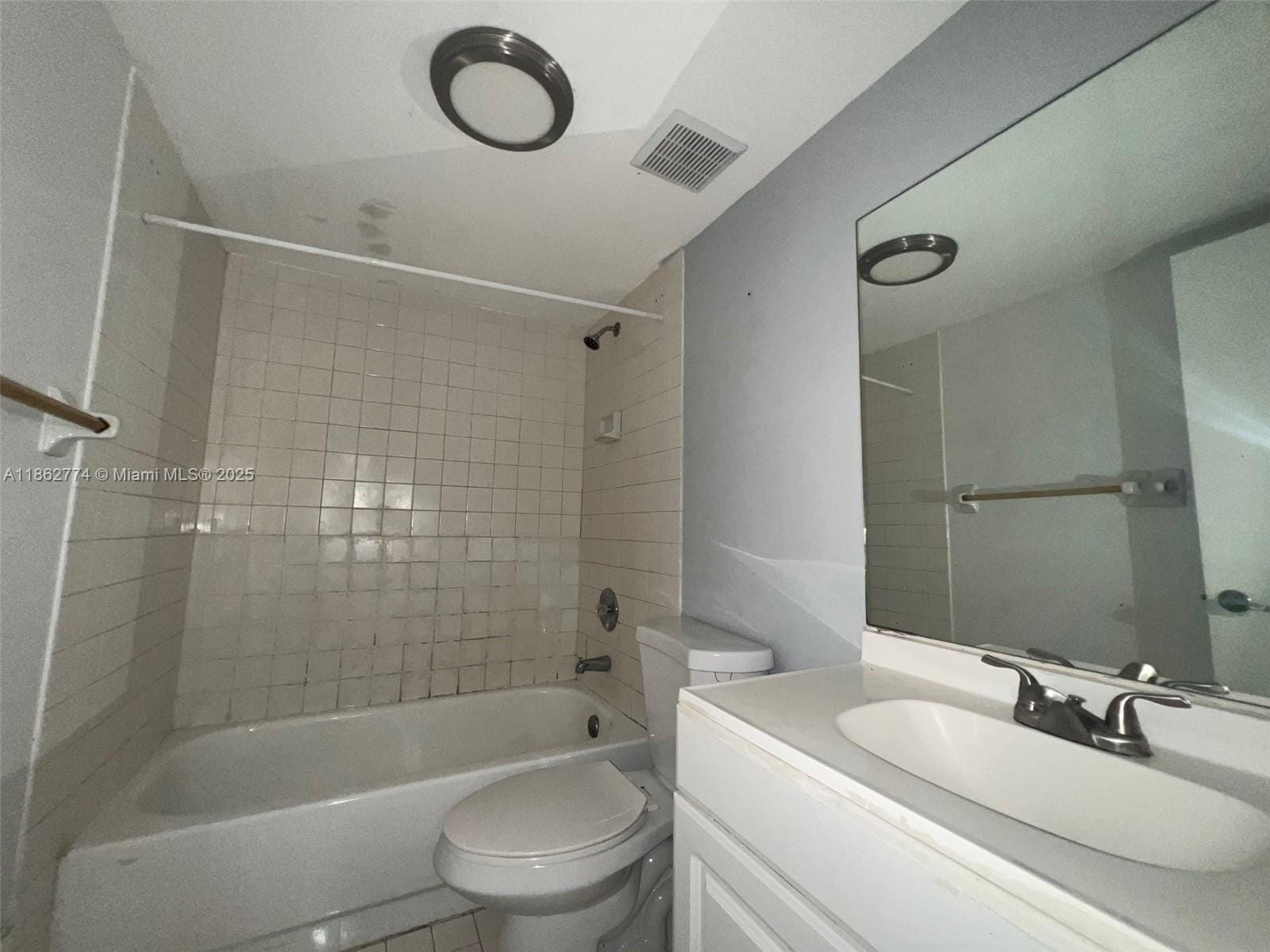 6091 W 22nd Court 104, Hialeah, FL 33016 photo 10